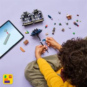 Stavebnica LEGO® Wednesday 76784 Černá jiřina 

 obrázok produktu 9 z 9