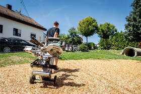 Píla úkosová Metabo KGS 18 LTX BL 305 (s batériou) 614305810 

 obrázok produktu 6 z 8