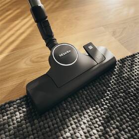 Podlahový vysávač Miele Blue Pulse Obsidian černá 

 obrázok produktu 3 z 7