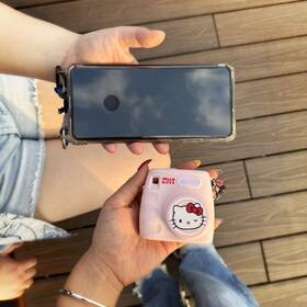 Digitálny fotoaparát Yashica x Hello Kitty Mini Digital Camera ružový

 obrázok produktu 12 z 12
