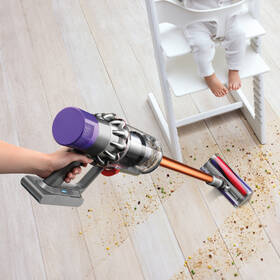 Tyčový vysávač Dyson V10 Absolute 2023 strieborný/medený

 obrázok produktu 1 z 6