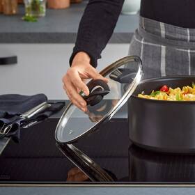 Hrniec s pokrievkou Tefal G3285353, 28 cm čierny

 obrázok produktu 3 z 8