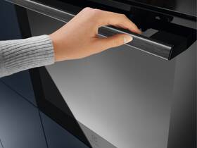 Rúra Electrolux EOD6F77WZ čierna

 obrázok produktu 6 z 8