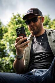 Kryt na mobil Tactical MagForce Hyperstealth 2.0 na Apple iPhone 16 Pro čierny/červený

 obrázok produktu 3 z 5