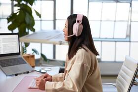 Headset Logitech Zone Vibe 100 ružový

 obrázok produktu 8 z 9