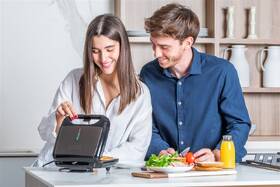 Sendvičovač Black+Decker BXSA753E nerez

 obrázok produktu 4 z 8