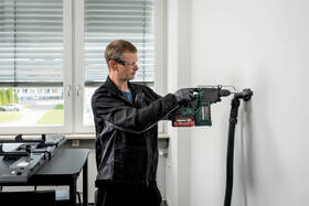 Kladivo Metabo KH 18 LTX BL 24 (bez batérie) 601713840 

 obrázok produktu 2 z 3