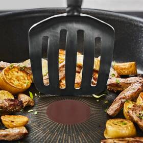 Panvica WOK Tefal G3208402, 24 cm čierna

 obrázok produktu 2 z 6