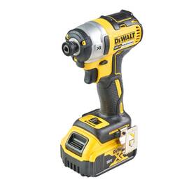 Sada aku náradia Dewalt DCK305P3T (s batériou) 

 obrázok produktu 3 z 6