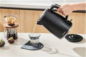 Rýchlovarná kanvica Sencor SWK 7519BK čierna

 obrázok produktu 10 z 11