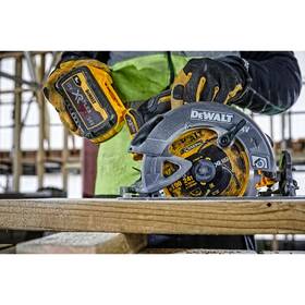 Píla kotúčová Dewalt DCS578NT (bez baterie) 

 obrázok produktu 3 z 3