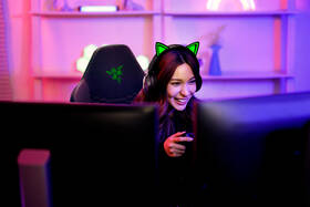 Headset Razer Kraken Kitty V3 Pro čierny

 obrázok produktu 14 z 14