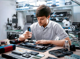 Aku skrutkovač Bosch Professional GO 

 obrázok produktu 3 z 6