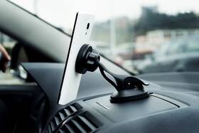 Držiak na mobil GoGEN univerzálny, magnetický čierny

 obrázok produktu 6 z 6