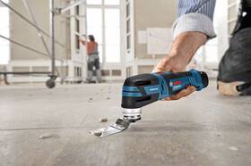 Multibrúska Bosch Professional GOP 12V-28 (bez batérie) 

 obrázok produktu 4 z 10