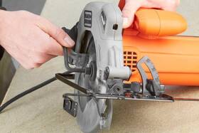 Okružná píla Black-Decker CS1250L 

 obrázok produktu 7 z 8