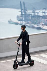 Elektrická kolobežka Segway MAX G3 E 

 obrázok produktu 29 z 47