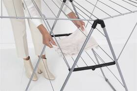 Sušiak na bielizeň Brabantia HangOn, 20 m, Metallic Grey strieborný

 obrázok produktu 12 z 21