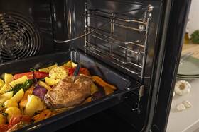 Rúra Gorenje BP6138B čierna

 obrázok produktu 16 z 27