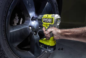 Doťahovák rázový Ryobi RIW18BL-0 (bez baterie) 

 obrázok produktu 4 z 4