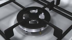 Plynová varná platňa Bosch PBH6B5B60 nerez

 obrázok produktu 3 z 8