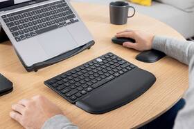 Opierka zápästia KENSINGTON ErgoSoft pre nízke, kompaktné klávesnice čierna

 obrázok produktu 4 z 4
