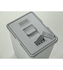 Odpadkový kôš Elletipi Cover BIG, 15 l, 28 × 22,5 × 30 cm sivý

 obrázok produktu 4 z 5