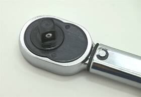 Kľúč na kolesá Compass 1/2" 470 mm 28-210Nm čierny

 obrázok produktu 2 z 6