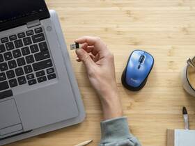 Myš Trust Yvi+ Silent Wireless Eco modrá

 obrázok produktu 11 z 13