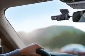 Autokamera 70mai Midrive M500 128GB sivá

 obrázok produktu 7 z 9