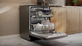Umývačka riadu Siemens SN25EC13CE čierna

 obrázok produktu 14 z 26