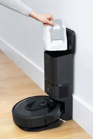Robotický vysávač iRobot Roomba i7+ 

 obrázok produktu 15 z 43