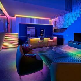LED pásik Philips Smart LED RGBIC LED strip 4m Type-C biely

 obrázok produktu 3 z 5