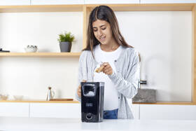 Popkornovač Black+Decker BXPC1100E 

 obrázok produktu 5 z 6