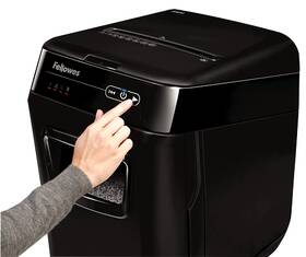 Skartovač Fellowes AutoMax 200 M čierny

 obrázok produktu 6 z 6