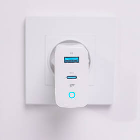 Nabíjačka do siete Forever GaN TC-06-45AC PD QC 1x USB-C, 1x USB, 45W biela

 obrázok produktu 2 z 3