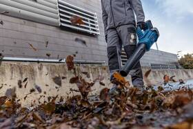 Fukár záhradný Bosch Professional Bosch Professional GBL 18V-750 (bez batérie) 

 obrázok produktu 2 z 6