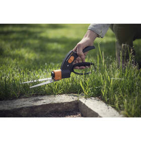 Nožnice na trávu Fiskars A000016652 Servo-System GS42 čierne

 obrázok produktu 3 z 5