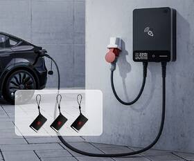 Nástenná nabíjacia stanica dé pro elektromobily 22kW  s 7,5m kabelem, verze s CZ aplikací čierna

 obrázok produktu 7 z 7