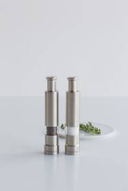 Mlynček na soľ a čierne korenie Brabantia  

 obrázok produktu 4 z 5