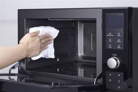 Mikrovlnná rúra Panasonic NN-DF383BEPG čierna

 obrázok produktu 8 z 12