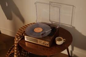 Gramofón Crosley Miles hnedý

 obrázok produktu 14 z 15