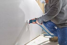 Fréza horná Bosch Professional GCU 18V-30 (bez batérie) 

 obrázok produktu 1 z 6