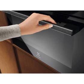Rúra Electrolux LVL8E09Z čierna

 obrázok produktu 4 z 7