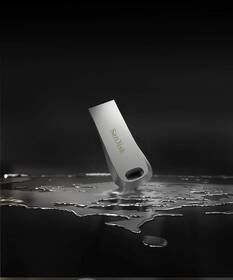 USB flashdisk SANDISK 128GB strieborný

 obrázok produktu 3 z 4