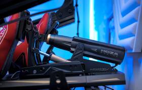 Pedále Moza Racing mBooster (PC) hliník

 obrázok produktu 16 z 16