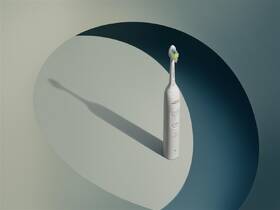 Zubná kefka Philips HX4044/41 biela

 obrázok produktu 15 z 18