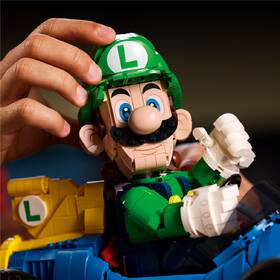Stavebnica LEGO® Super Mario™ 72050 Mario Kart™ – Luigi a Mach 8 

 obrázok produktu 4 z 9