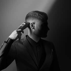 Zastrihávač vlasov Rowenta TN155LE0 Karl Lagerfeld Barber čierny

 obrázok produktu 7 z 9