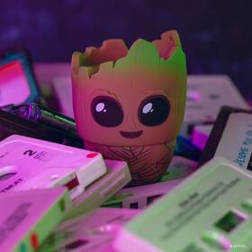 Prenosný reproduktor Bitty Boomers Marvel Groot hnedý

 obrázok produktu 6 z 7